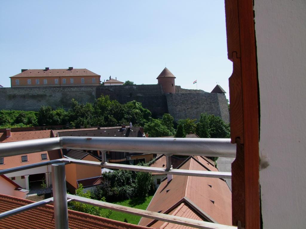 אגר Minaret Apartman חדר תמונה